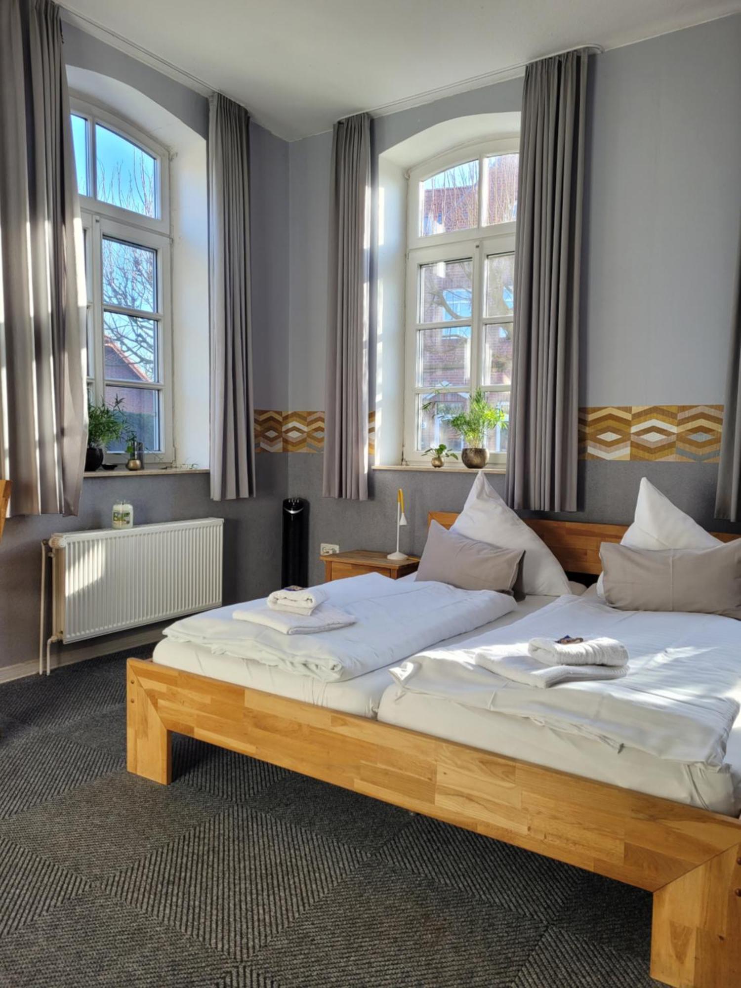 Garni Kastanjehoff Hotel Timmel